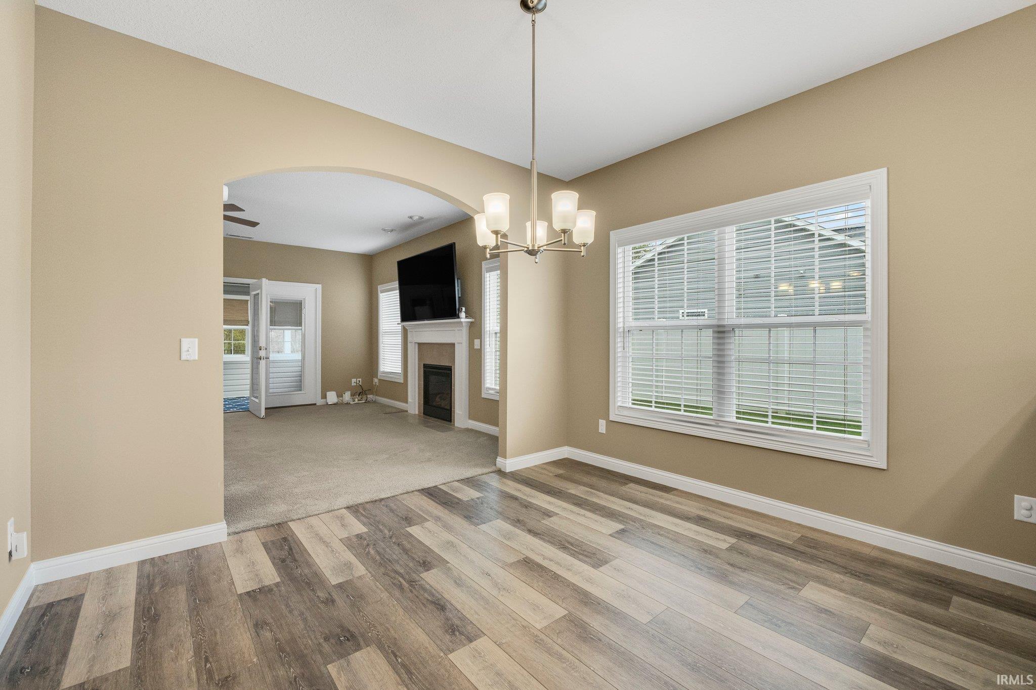 13642 Stone Table Boulevard Fort Wayne, IN 46845 - Photo 15 of 36