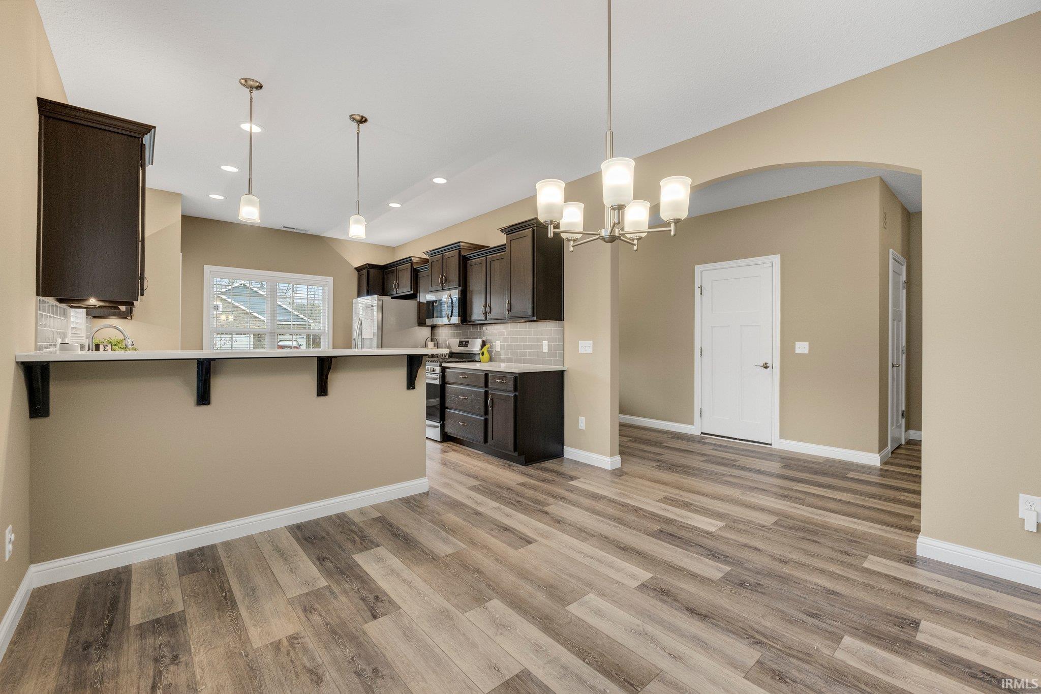 13642 Stone Table Boulevard Fort Wayne, IN 46845 - Photo 16 of 36