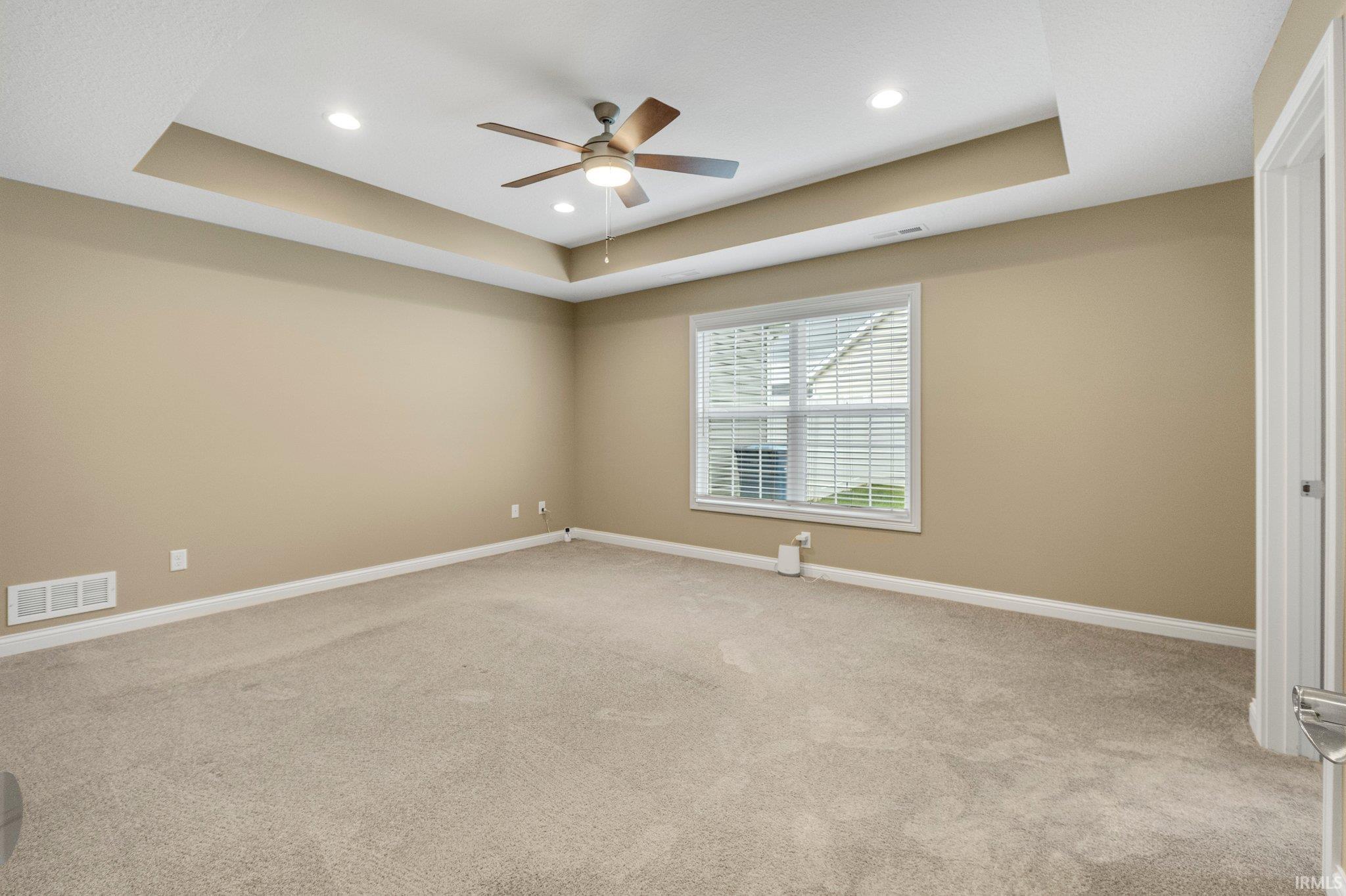 13642 Stone Table Boulevard Fort Wayne, IN 46845 - Photo 18 of 36