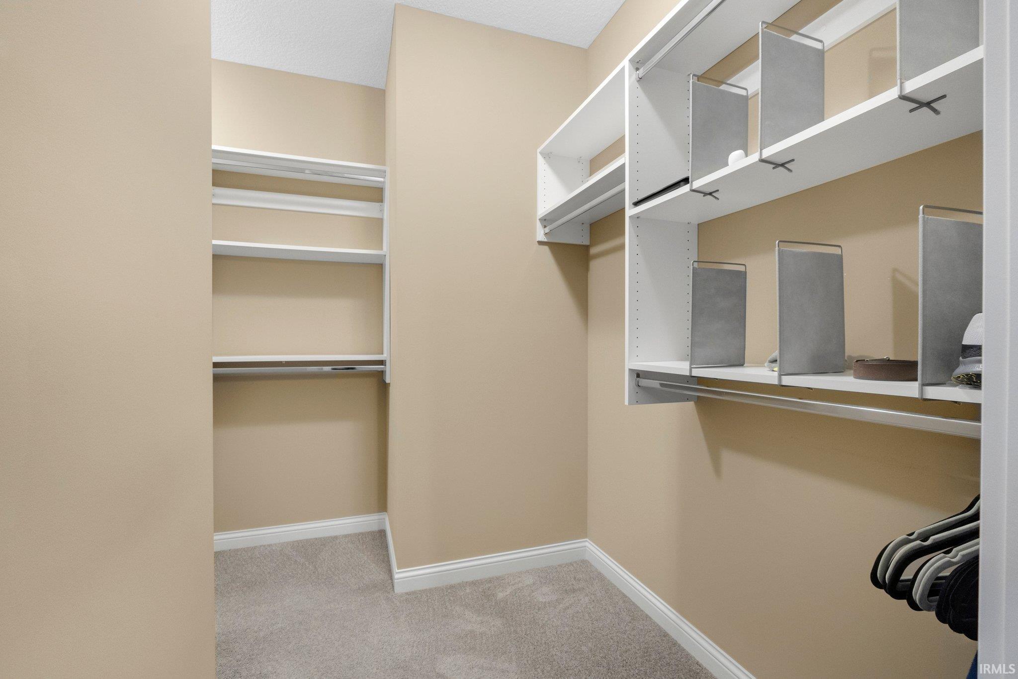 13642 Stone Table Boulevard Fort Wayne, IN 46845 - Photo 23 of 36