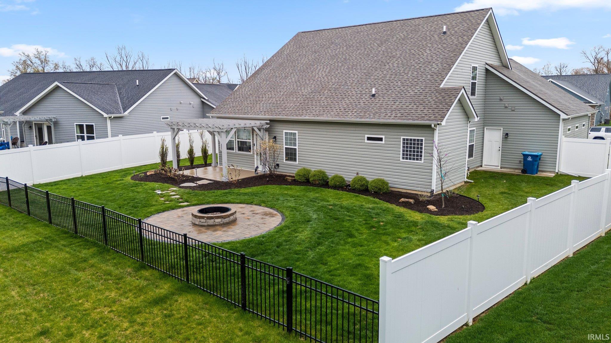 13642 Stone Table Boulevard Fort Wayne, IN 46845 - Photo 35 of 36