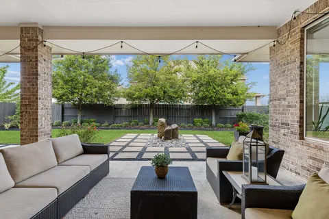 $585,000 | 6514 Woodleaf Lake Loop, Katy, TX 77493