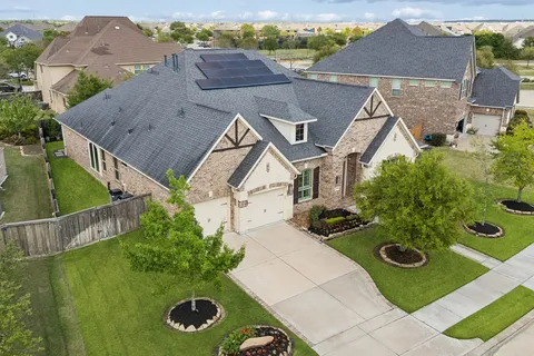 $585,000 | 6514 Woodleaf Lake Loop, Katy, TX 77493