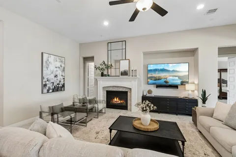 $585,000 | 6514 Woodleaf Lake Loop, Katy, TX 77493