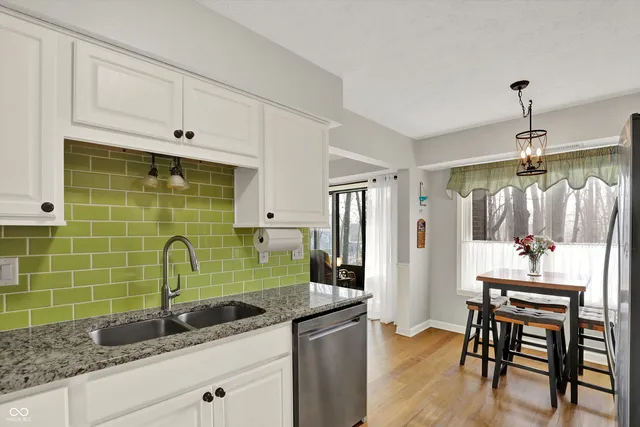 $350,000 | 104 Knoll Court, Unit C, Noblesville, IN 46062