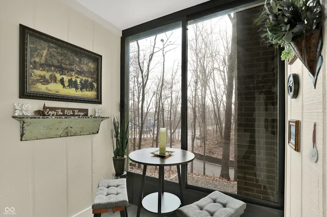 $350,000 | 104 Knoll Court, Unit C, Noblesville, IN 46062