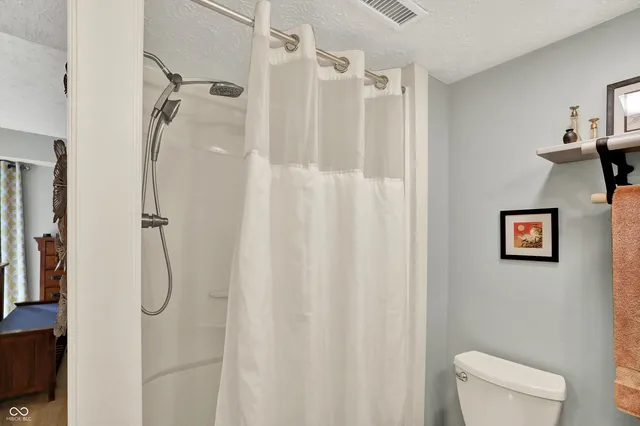 $350,000 | 104 Knoll Court, Unit C, Noblesville, IN 46062