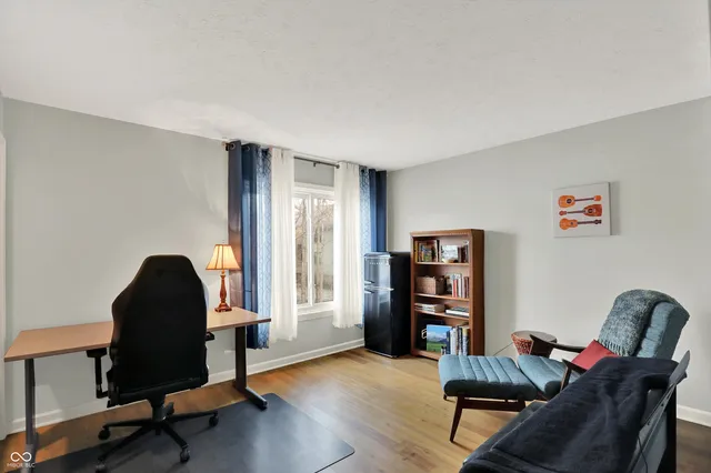 $350,000 | 104 Knoll Court, Unit C, Noblesville, IN 46062