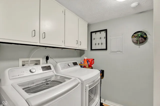 $350,000 | 104 Knoll Court, Unit C, Noblesville, IN 46062