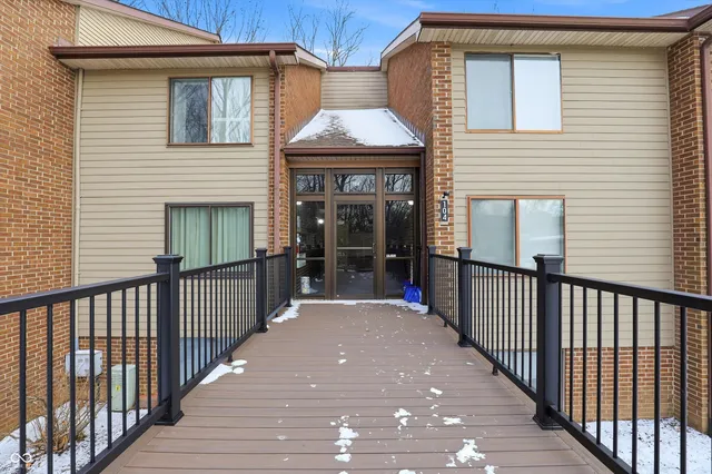 $350,000 | 104 Knoll Court, Unit C, Noblesville, IN 46062