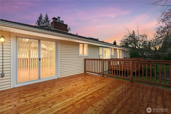 $749,950 | 16709 58th Place West, Lynnwood, WA 98037