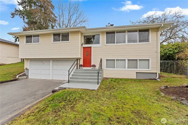 $749,950 | 16709 58th Place West, Lynnwood, WA 98037