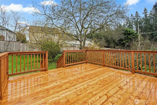 $749,950 | 16709 58th Place West, Lynnwood, WA 98037