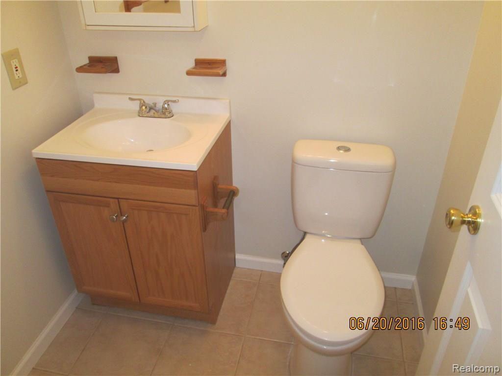 4076 Cribbins Road North Street, MI 48049 - Photo 35 of 43 IMG_6955.JPG