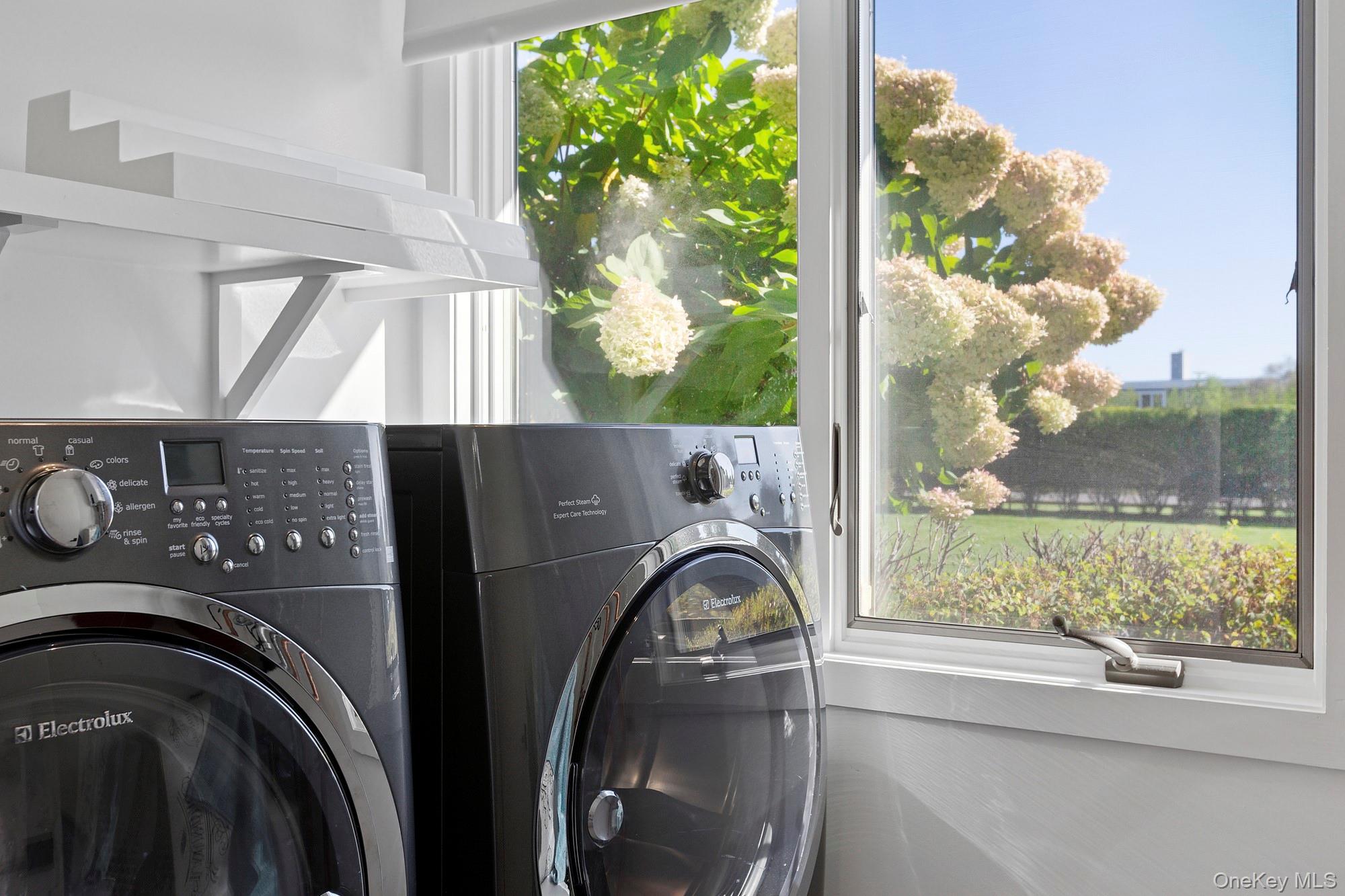 4 Bayberry Lane Remsenburg, NY 11960 - Photo 17 of 27 a close view of a sink