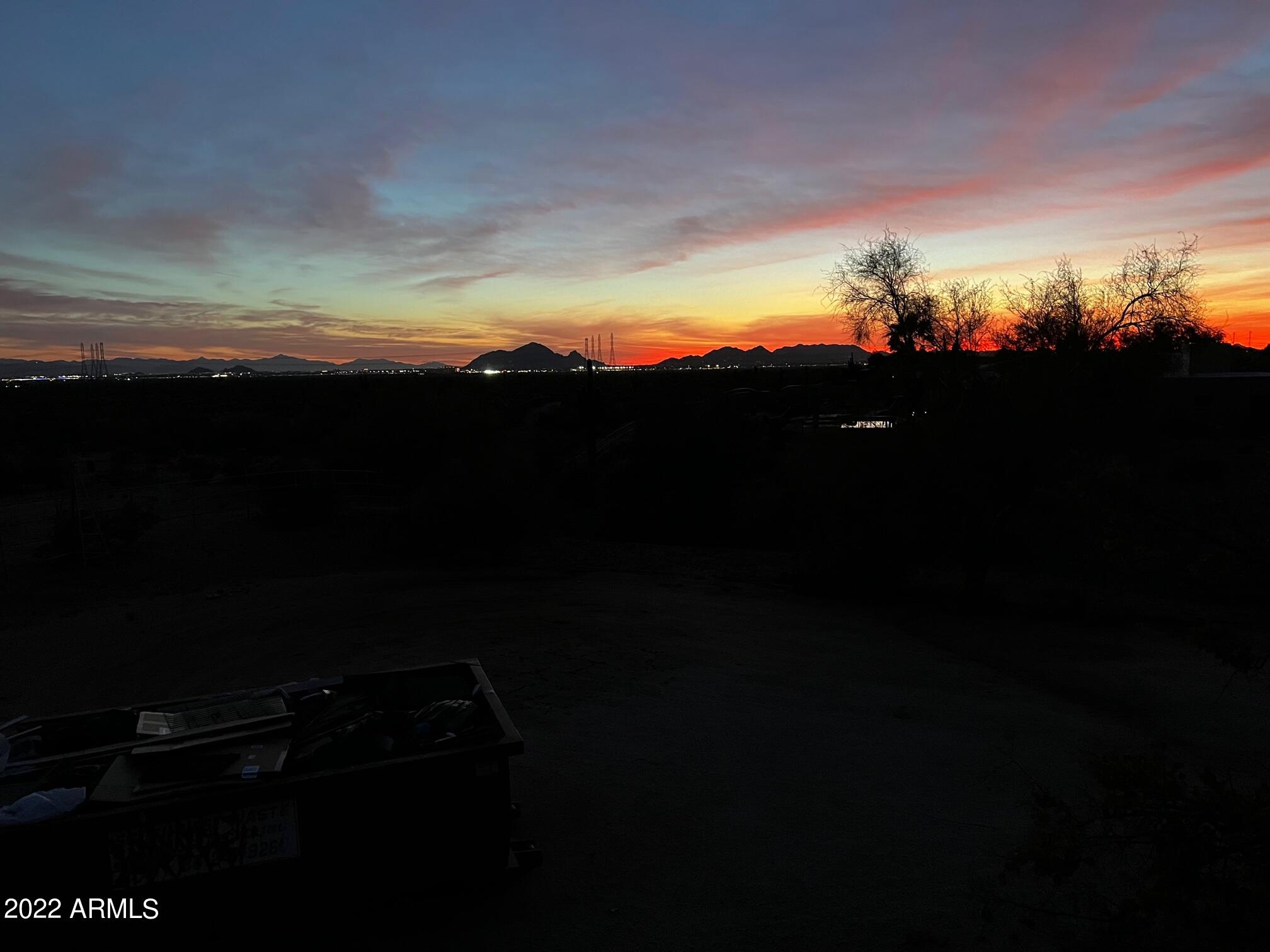12649 East Doubletree Ranch Road Scottsdale, AZ 85259 - Photo 4 of 7 city light view