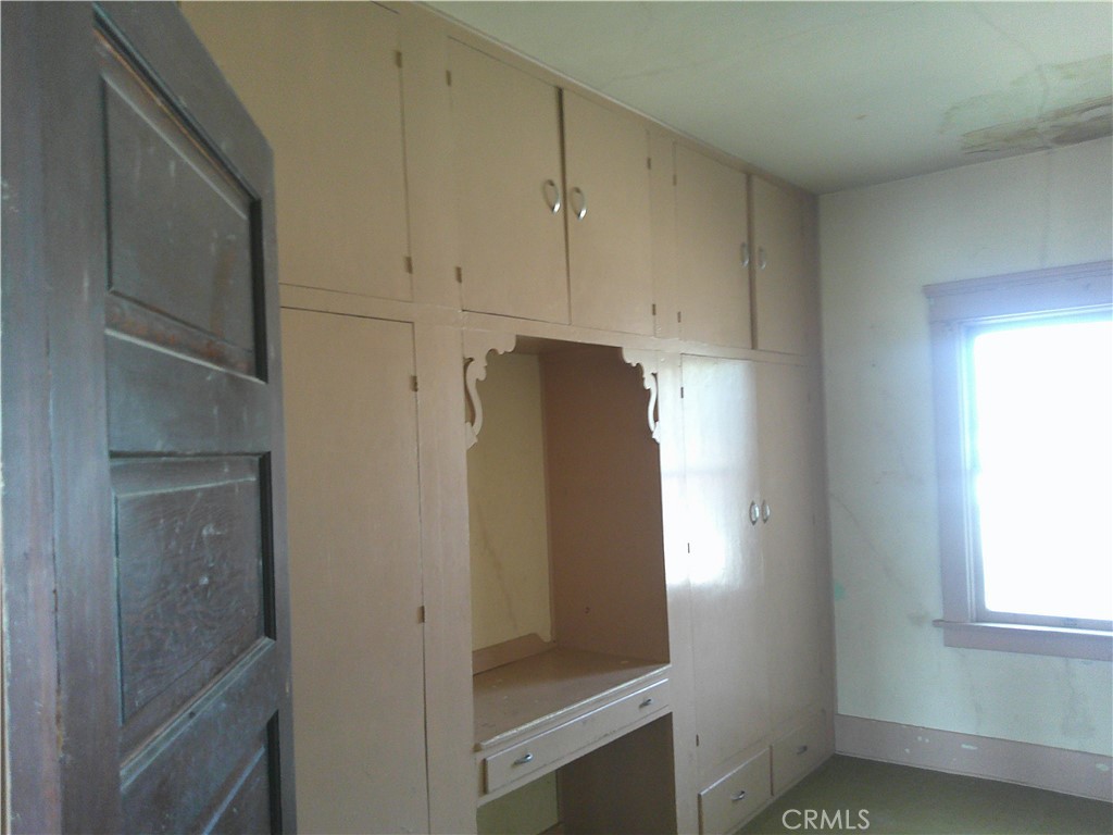 4500 Highland Place Riverside, CA 92506 - Photo 10 of 32