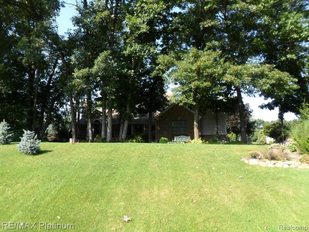 7111 Coon Hill Road Munith, MI 49259 - Photo 4 of 15 025.jpg