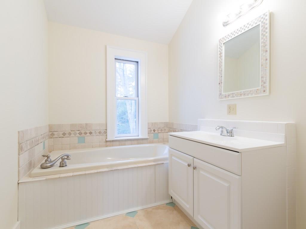 229 Oak Ledge Road Harpswell, ME 04079 - Photo 21 of 27 Photo