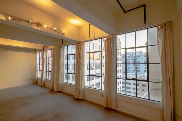 $1,950 | 746 South Los Angeles Street, Unit 1007, Los Angeles, CA 90014