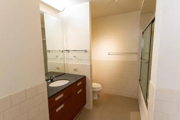 $1,950 | 746 South Los Angeles Street, Unit 1007, Los Angeles, CA 90014