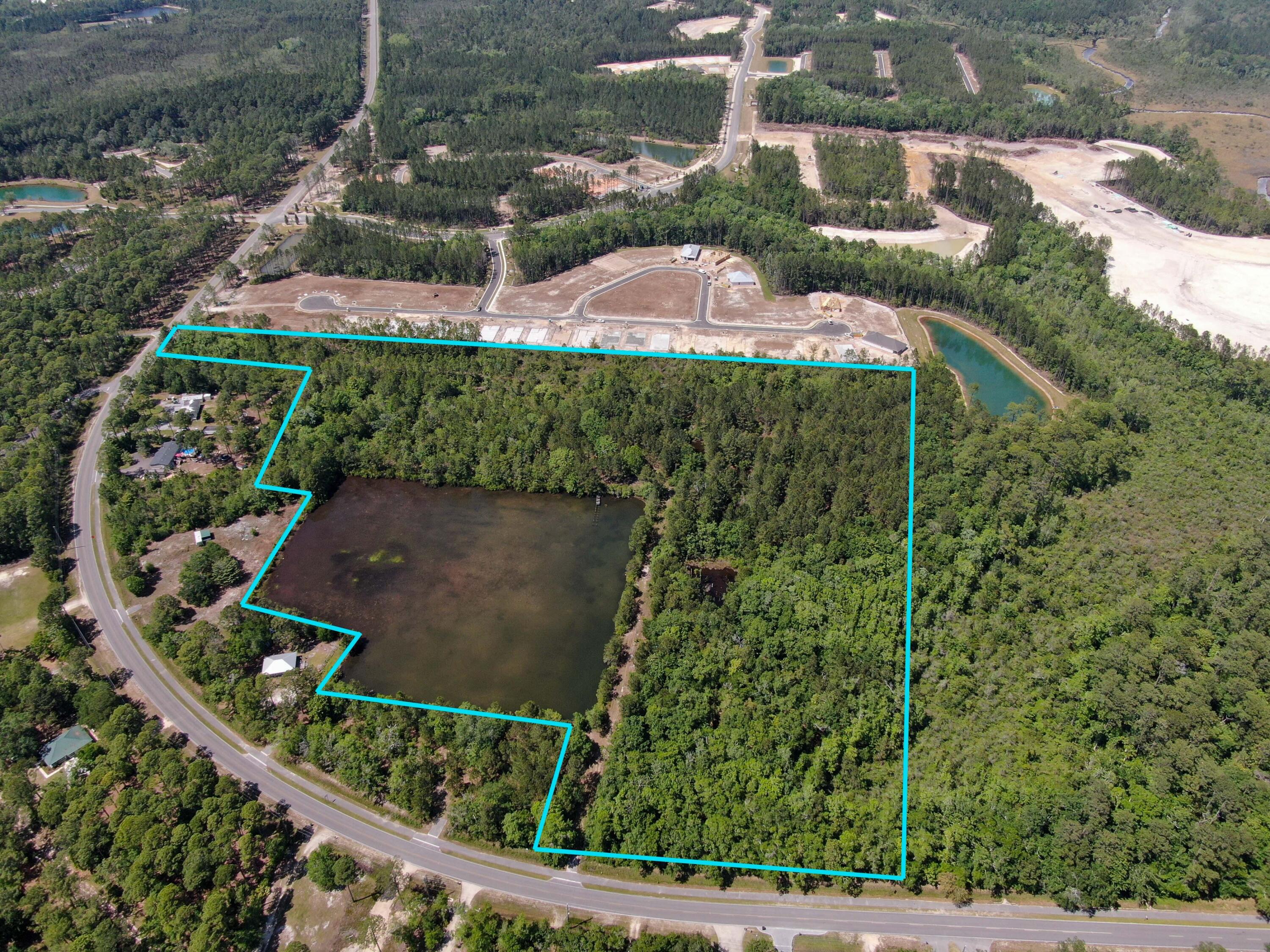 4279 County Highway 83A West Freeport, FL 32439 - Photo 4 of 10 an aerial view of a house