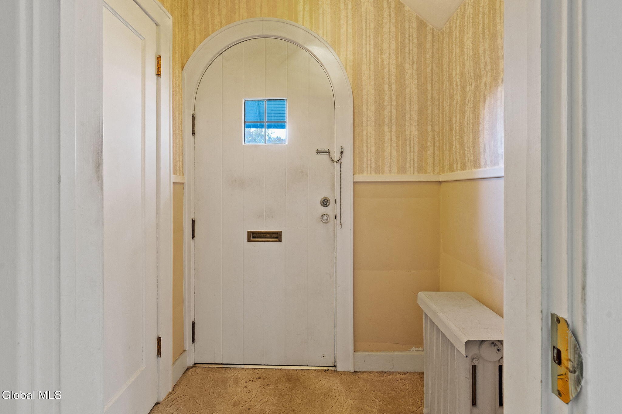 42 Collins Place Albany, NY 12208 - Photo 3 of 50 9-web-or-mls-42-collins-pl