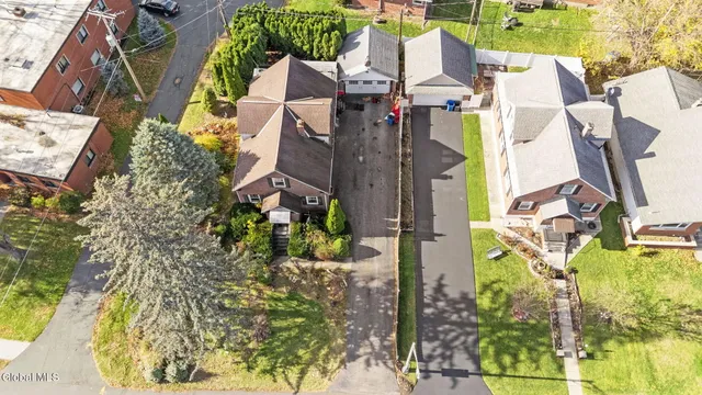 $234,900 | 42 Collins Place, Albany, NY 12208