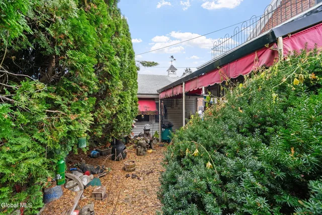 $234,900 | 42 Collins Place, Albany, NY 12208