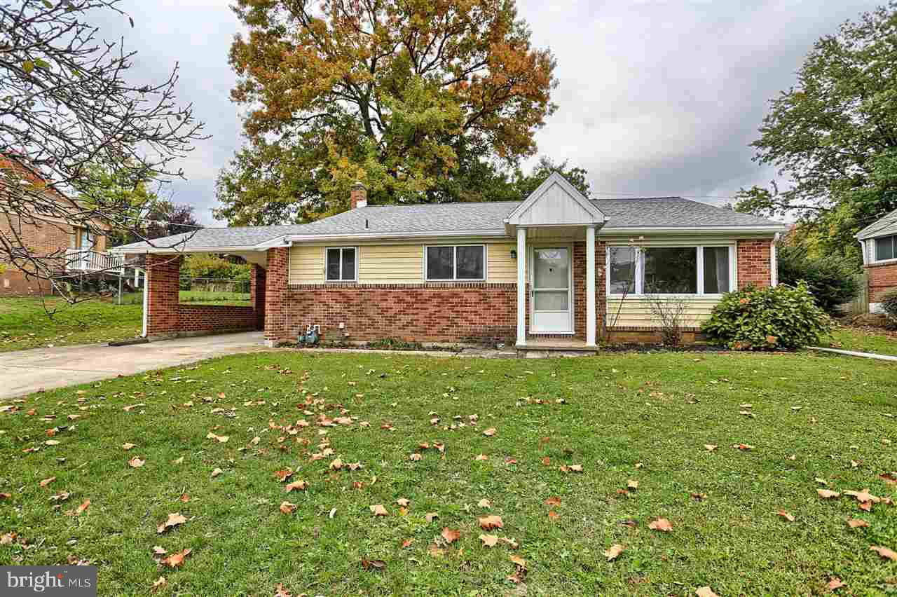 2458 Princeton Road York, PA 17402 - Photo 1 of 31 Gallery Image 1