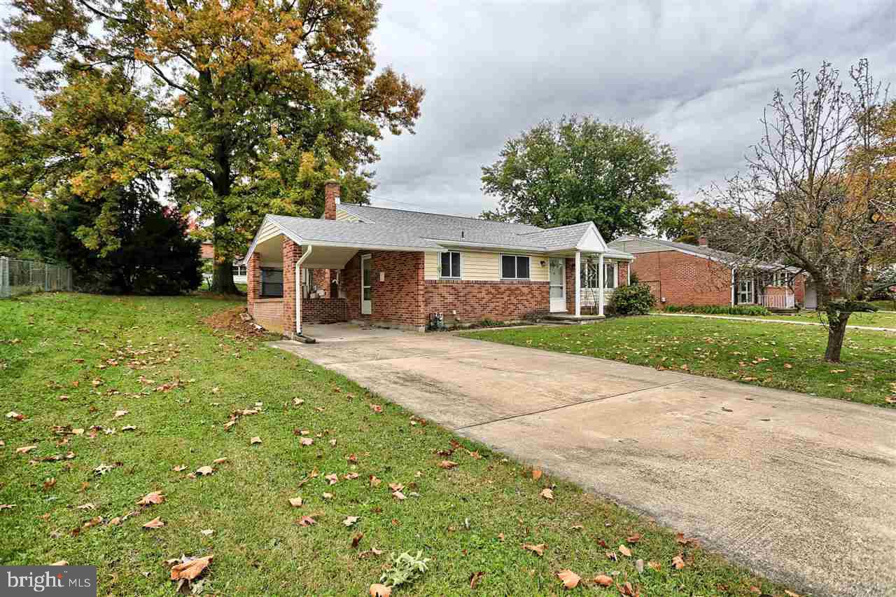 2458 Princeton Road York, PA 17402 - Photo 2 of 31 Gallery Image 2