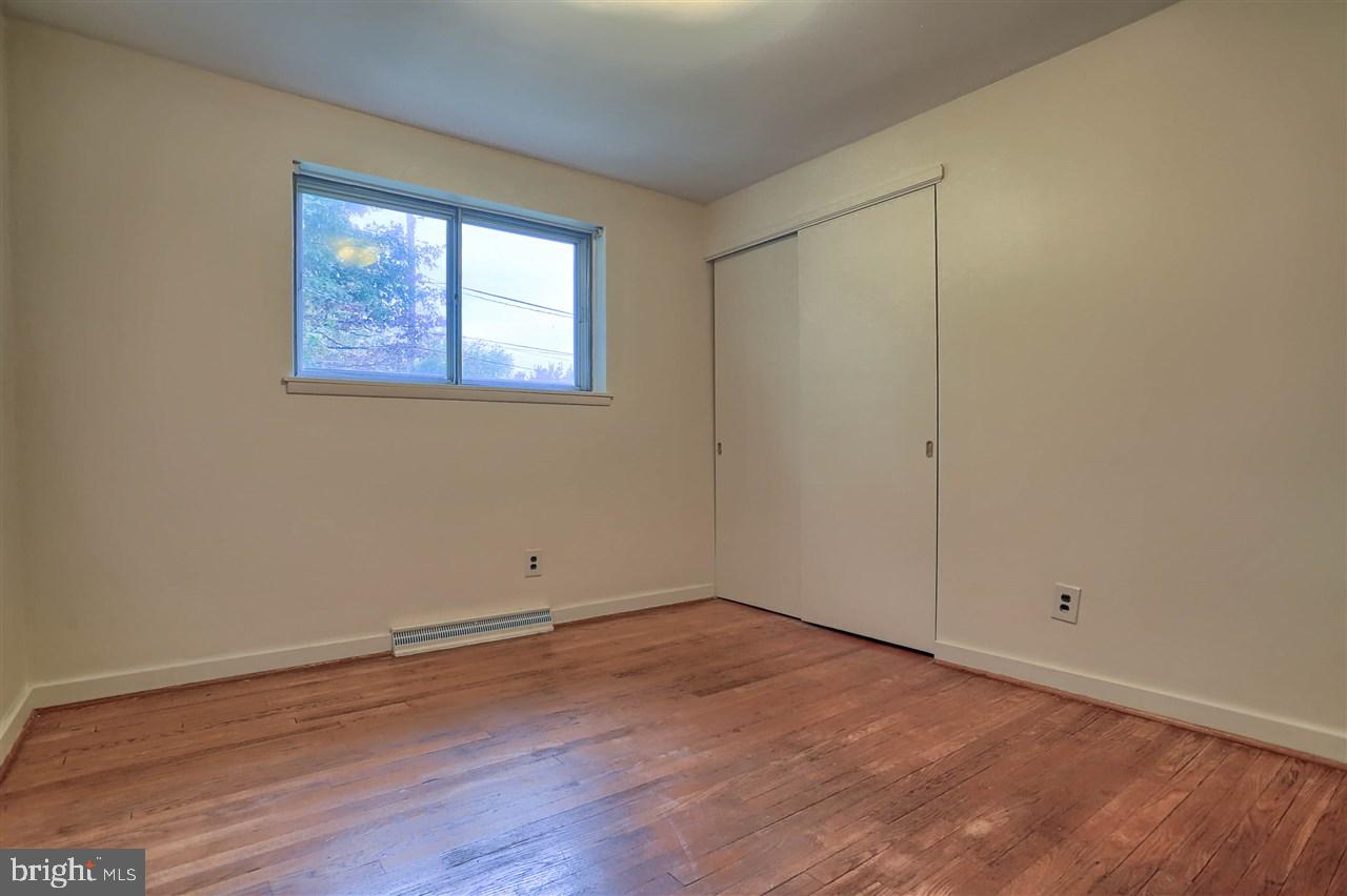 2458 Princeton Road York, PA 17402 - Photo 28 of 31 Gallery Image 28