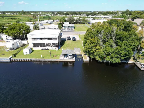 $559,000 | 238 Highway 441, Okeechobee, FL 34974