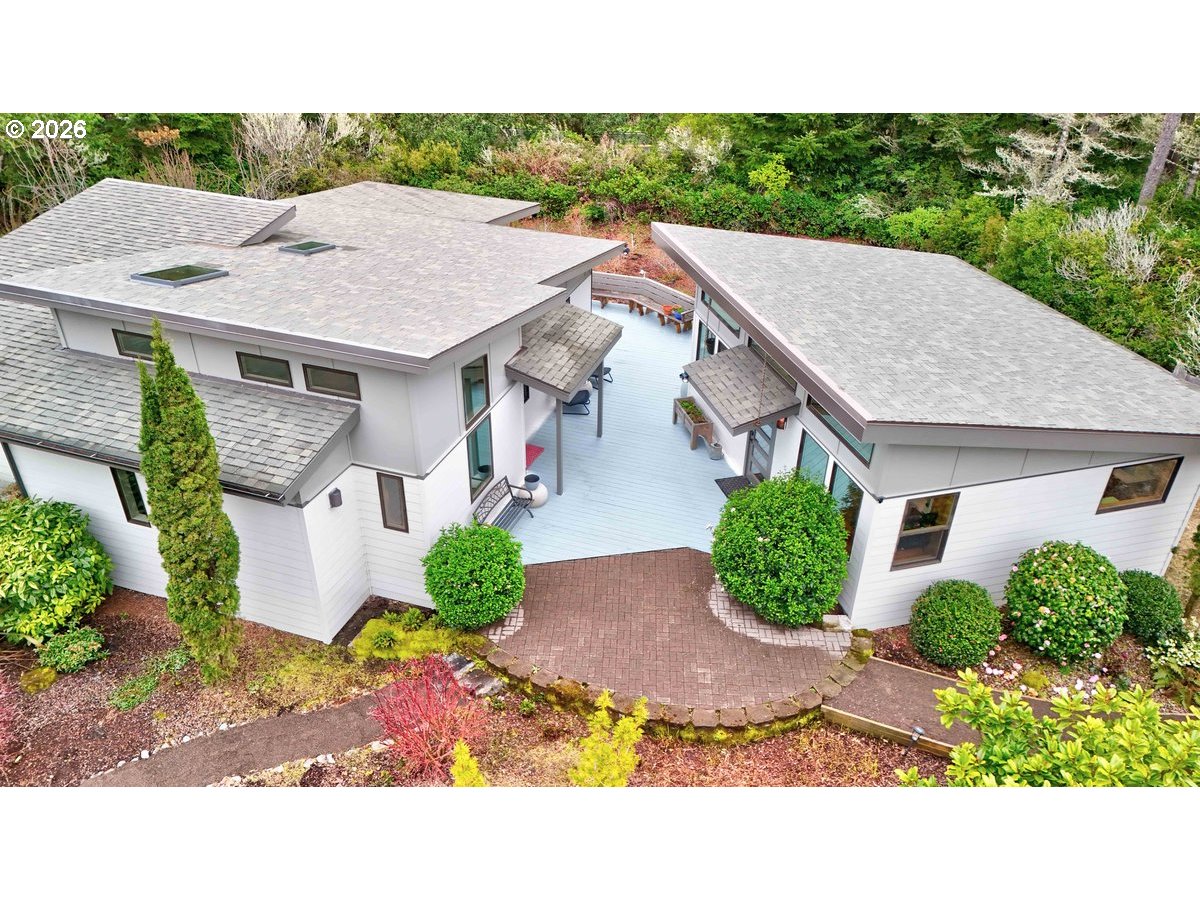 4975 Heceta Beach Road Florence, OR 97439 - Photo 3 of 48