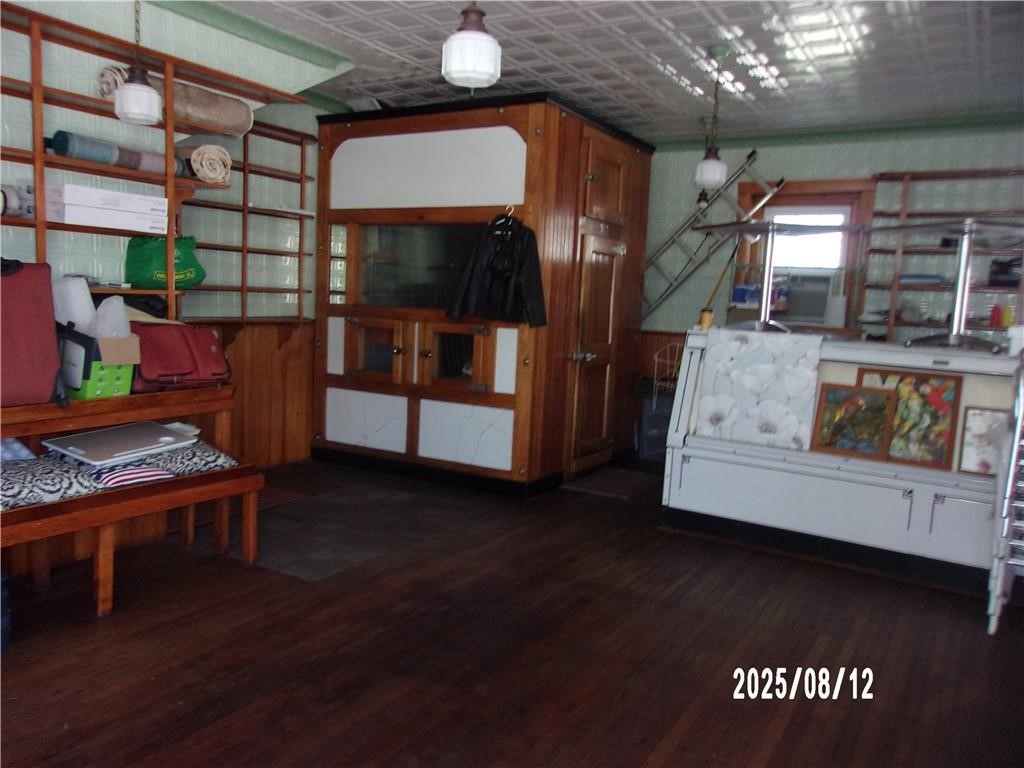 1153 Post Road Warwick, RI 02888 - Photo 4 of 9