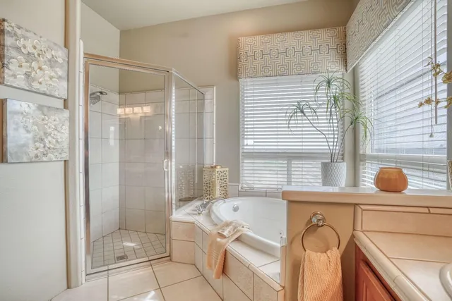 $1,350,000 | 350 North Floyd Avenue, Fresno, CA 93706