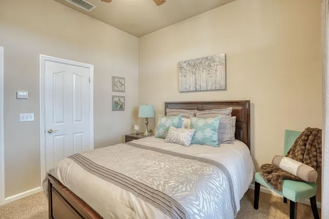 $1,350,000 | 350 North Floyd Avenue, Fresno, CA 93706