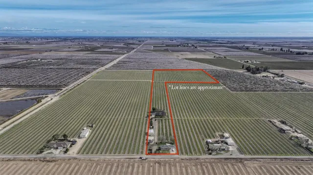 $1,350,000 | 350 North Floyd Avenue, Fresno, CA 93706