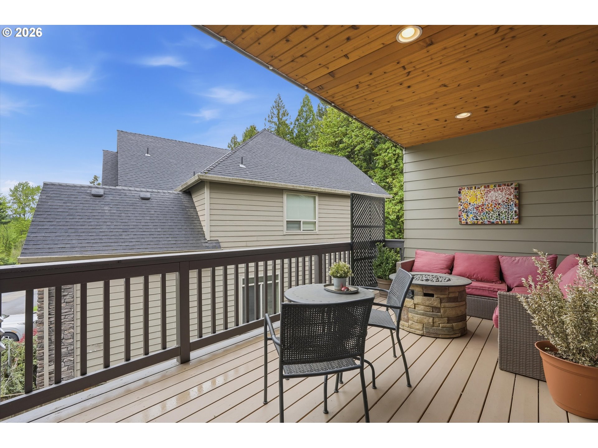 223 Southeast 29th Street Gresham, OR 97080 - Photo 29 of 40 Deck