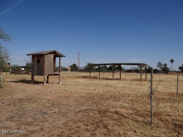 7789 West McCartney Road, Unit 4 Casa Grande, AZ 85194 - Photo 6 of 11 a view of a street with an outdoor seating