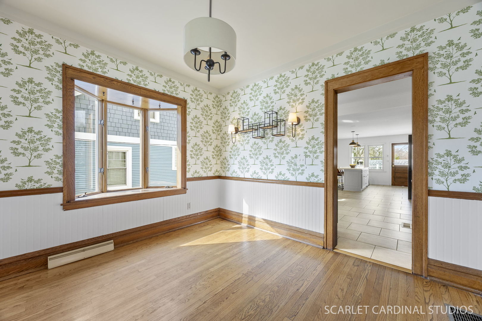 524 Western Avenue Wheaton, IL 60187 - Photo 6 of 35