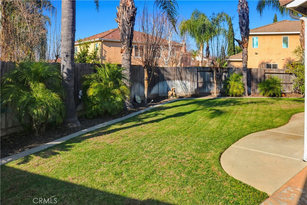 4201 Crown Valley Way Modesto, CA 95356 - Photo 3 of 50