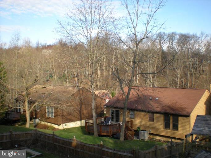 6708 Hemlock Point Road New Market, MD 21774 - Photo 3 of 21 Back yard
