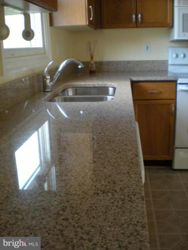 6708 Hemlock Point Road New Market, MD 21774 - Photo 9 of 21 Kitchen #2