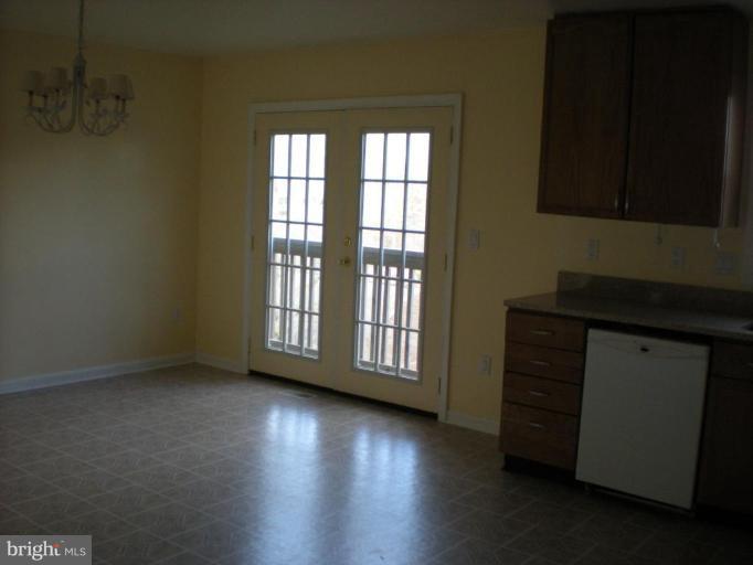 6708 Hemlock Point Road New Market, MD 21774 - Photo 10 of 21 Breakfast Area