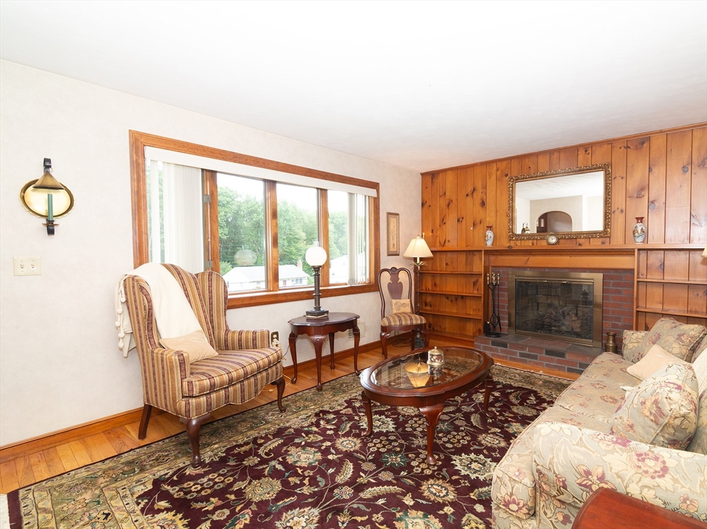 58 Cedar Hill Road Ashland, MA 01721 - Photo 7 of 42