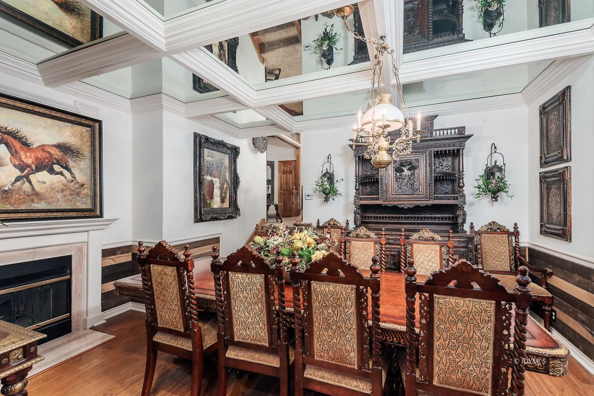 52595 Idyllmont Road Idyllwild, CA 92549 - Photo 27 of 58 a view of a dining room with furniture and chandelier