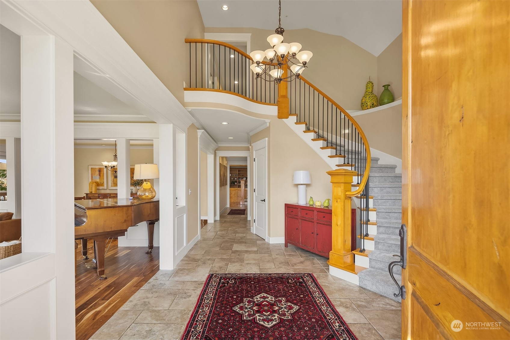 701 Cary Road Edmonds, WA 98020 - Photo 3 of 40 a view of entryway and hall with wooden floor