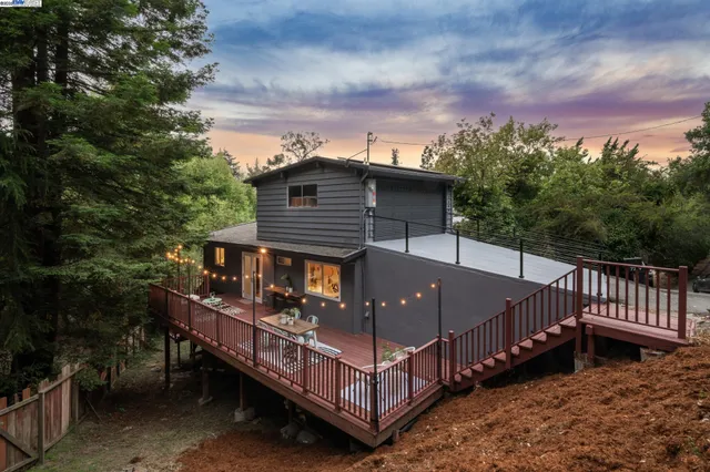 $995,000 | 7249 Wild Currant Way, Oakland, CA 94611