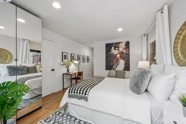 $995,000 | 7249 Wild Currant Way, Oakland, CA 94611